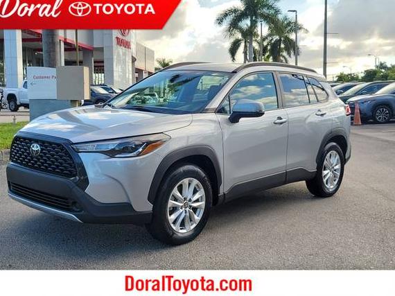 TOYOTA COROLLA CROSS 2022 7MUCAABG2NV039581 image